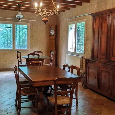 Casa de Férias Maison De En Campagne Cambounes